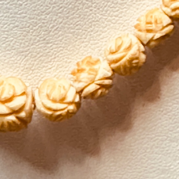 Tagua Nut Necklace Hand Carved Rose Beads Screw Clasp Vegetable Ivory Vintage - Picture 5 of 11
